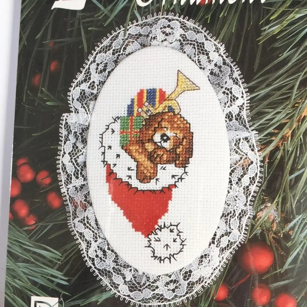Designs for the Needle Christmas Ornament Cross Stitch Kit 1248 Puppy Dog US NEW